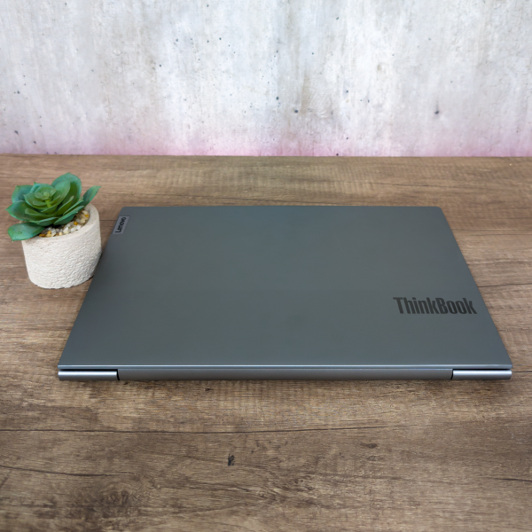 Notebook LENOVO Ryzen 5 5th 5500u | 16GB | VEGA 7 | USADO - Imagen 5