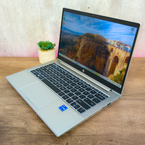 Notebook HP i7 11th 1165G7 | 16GB | INTEL HD | USADO - Imagen 3