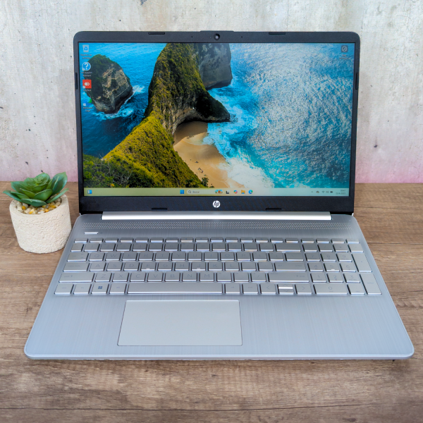 Notebook HP Ryzen 5 5th 5500u | 12GB | AMD | USADO - Imagen 4