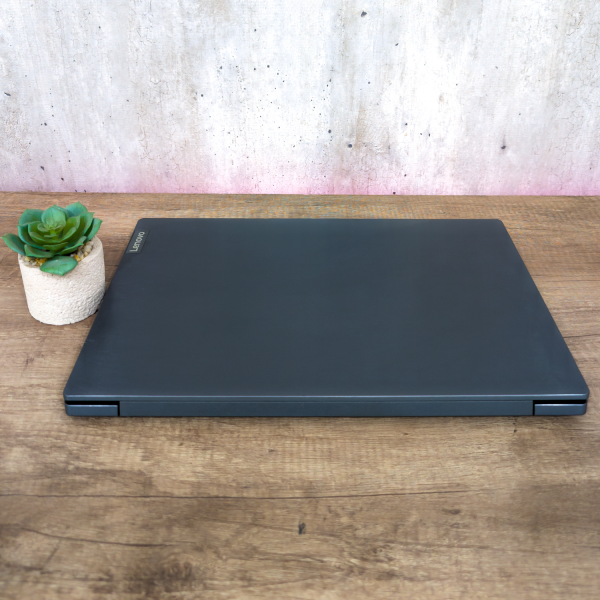 Notebook LENOVO Ryzen 5 3th 3500u | 8GB | AMD | USADO - Imagen 2