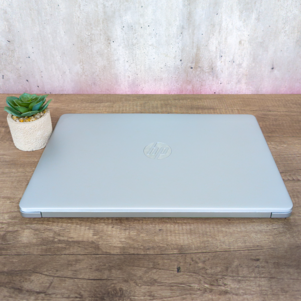 Notebook HP Ryzen 5 5th 5500u | 12GB | AMD | USADO - Imagen 5