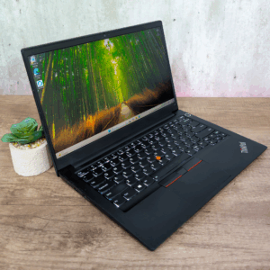 Notebook LENOVO Core i5 11th 1135G7 | 16GB | INTEL HD | USADO
