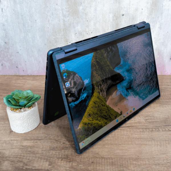 Notebook LENOVO Ryzen 5 5th 5500u | 8GB | TOUCH | USADO - Imagen 6