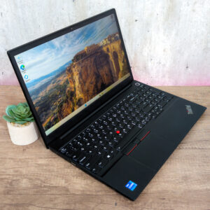 Notebook LENOVO Core i7 11th 1165G7 | 16GB | TOUCH | USADO