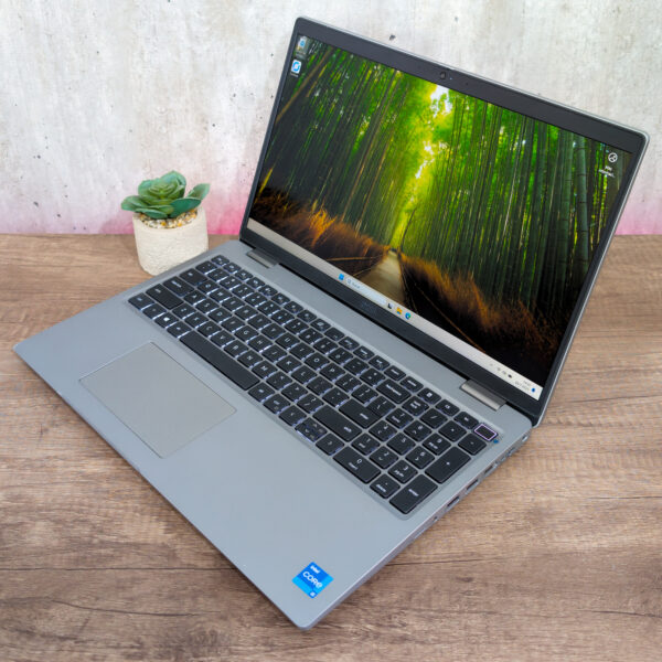Notebook DELL Core i5 11th 1135G7 | 16GB | IRIS XE | USADO - Imagen 2