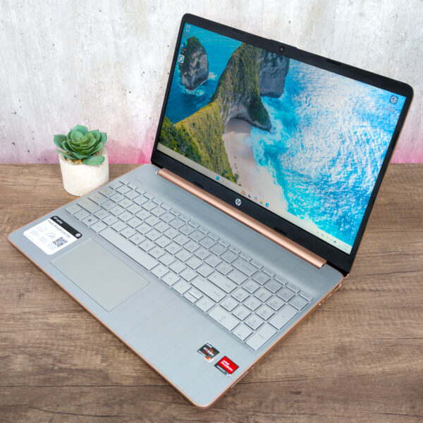 Notebook HP Ryzen 5 5th 5500u | 16GB | USADO - Imagen 2